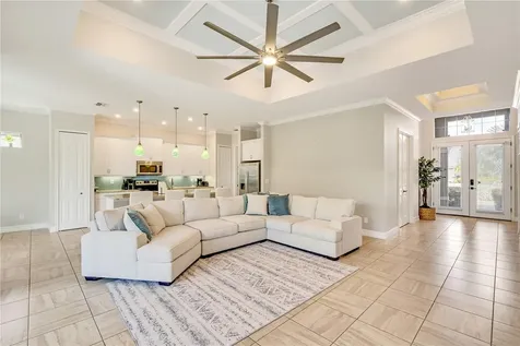 6615 35th Court E Sarasota FL 34243