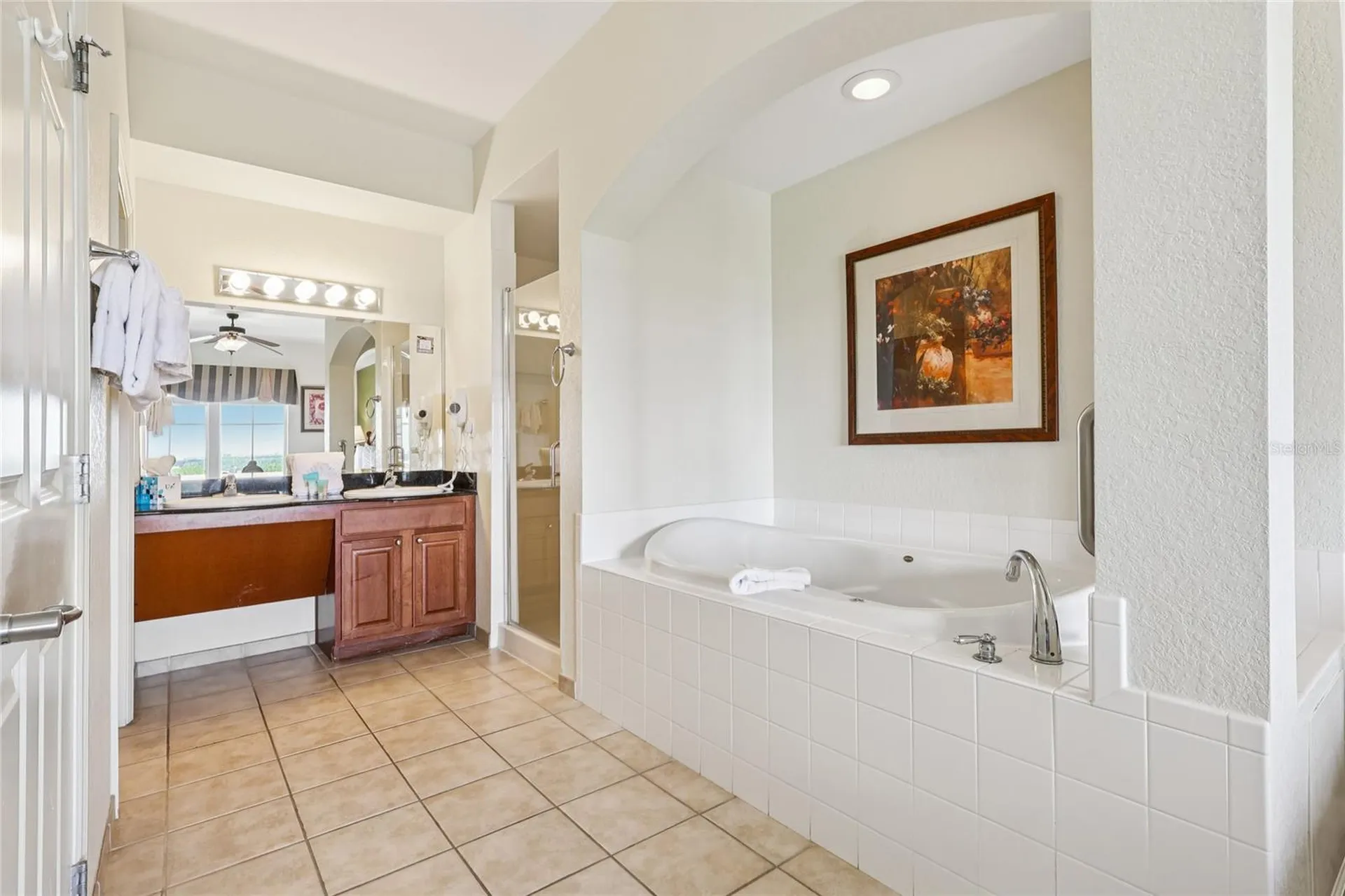 8101 Resort Village Drive Orlando FL 32821
