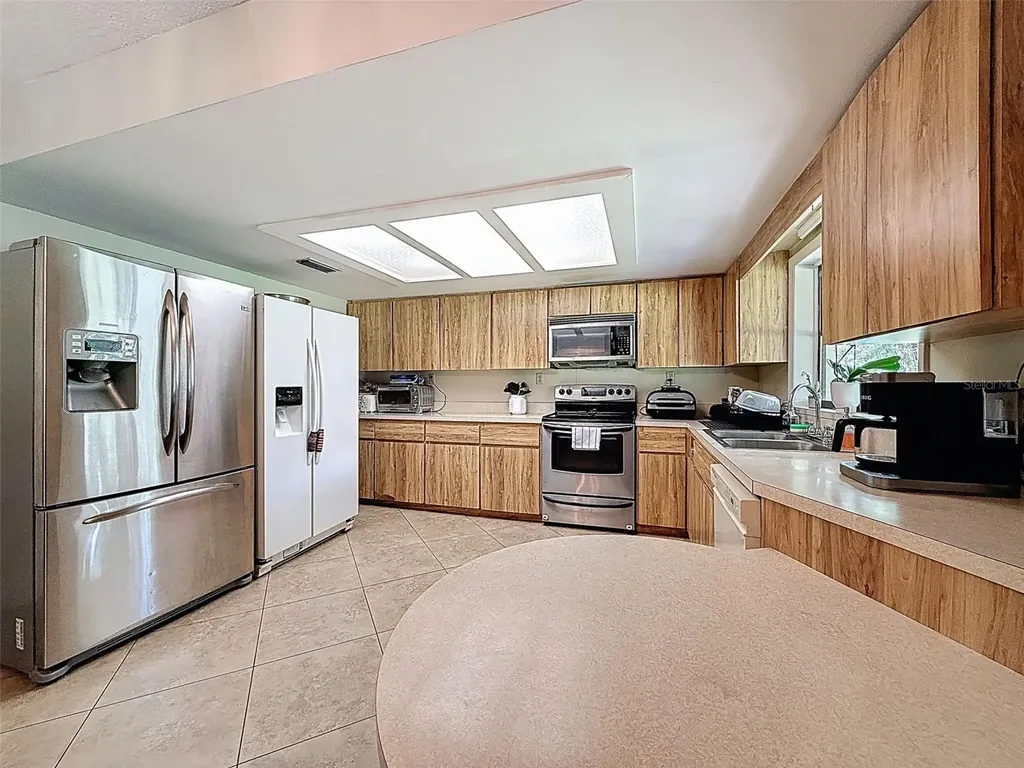 15438/15440 Azra Drive Odessa FL 33556