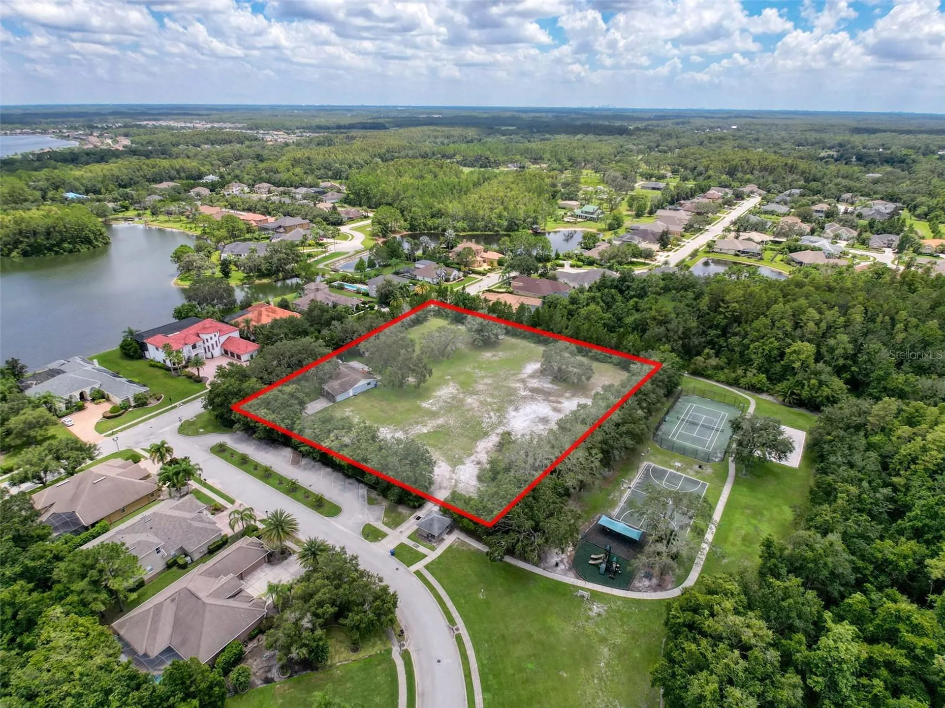 15438/15440 Azra Drive Odessa FL 33556