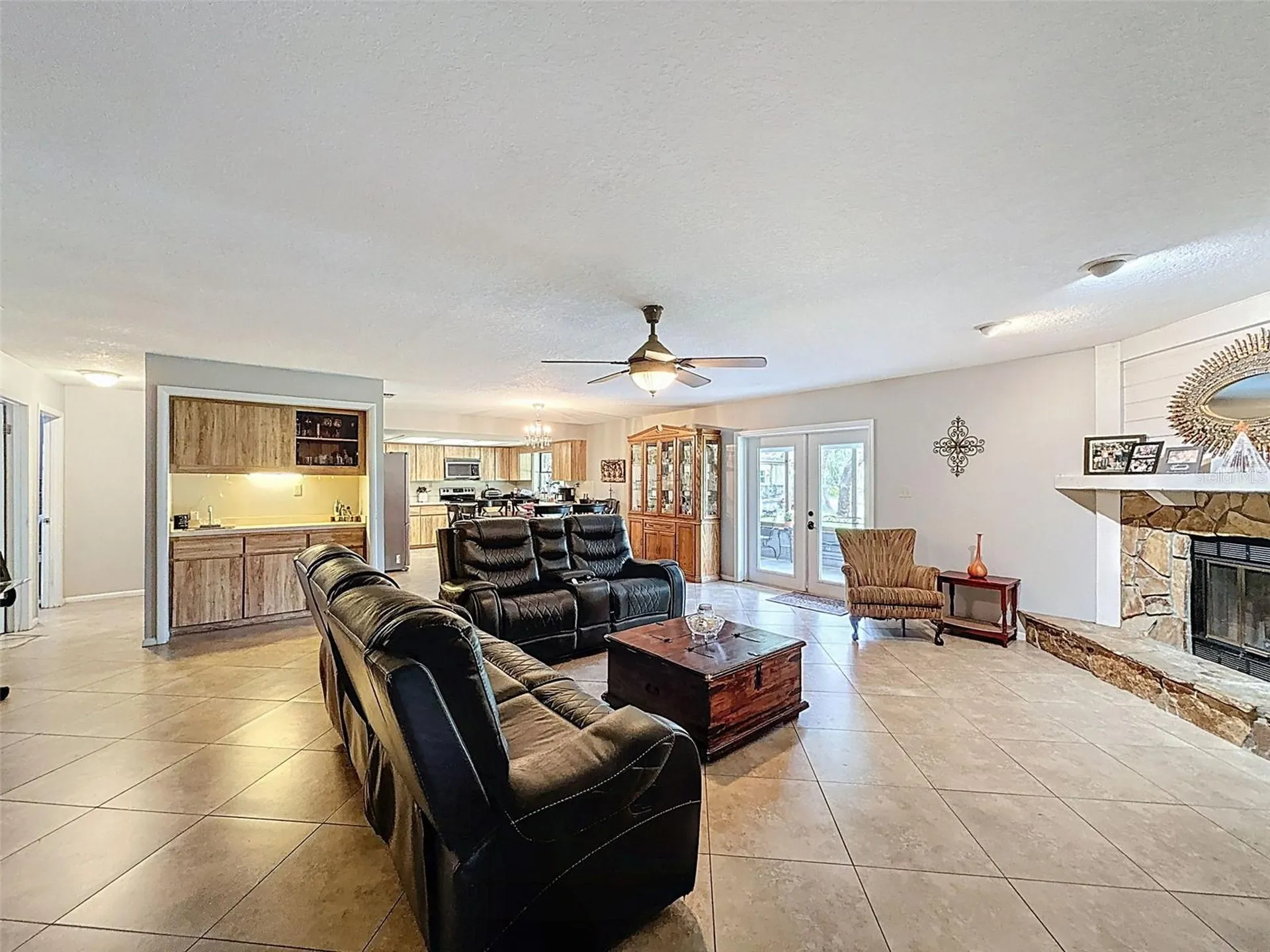 15438/15440 Azra Drive Odessa FL 33556