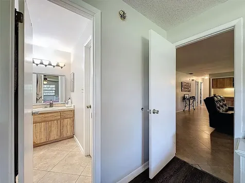 15438/15440 Azra Drive Odessa FL 33556