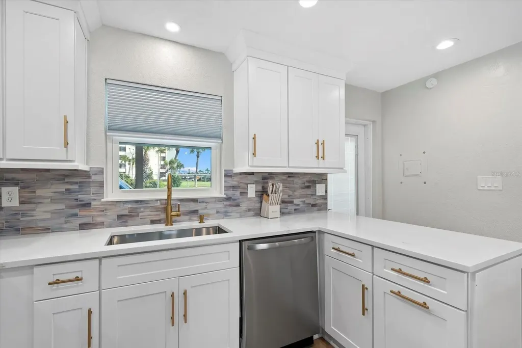 5830 Midnight Pass Road Sarasota FL 34242