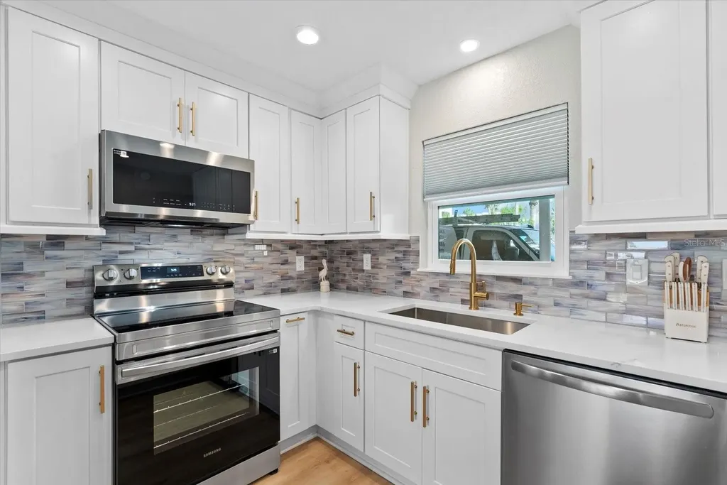 5830 Midnight Pass Road Sarasota FL 34242