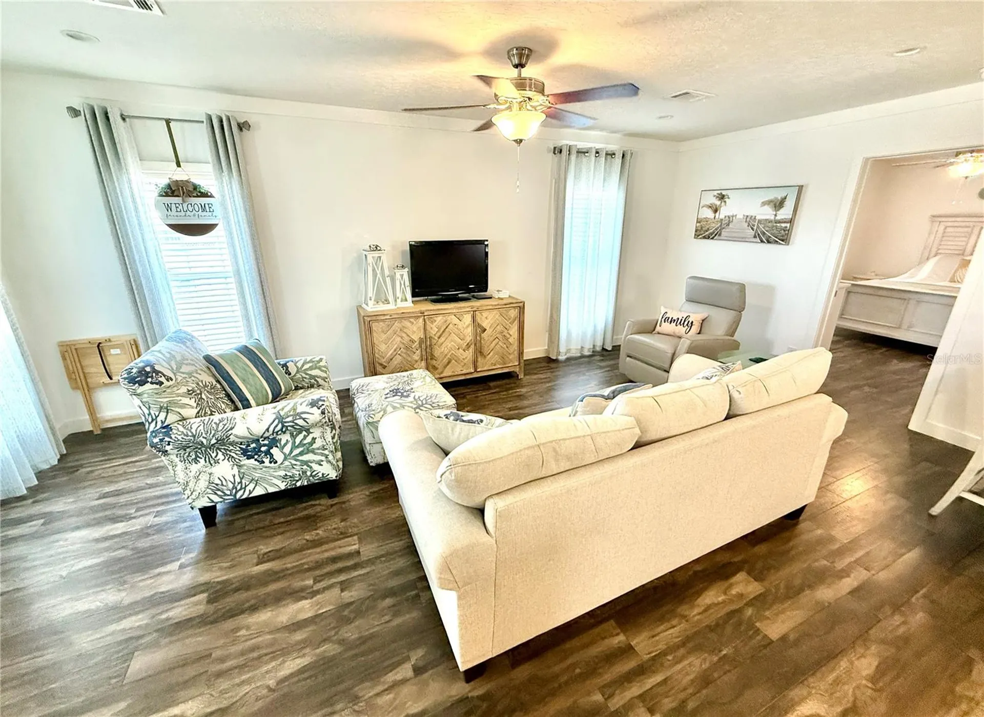 4822 Tri Par Drive Sarasota FL 34234
