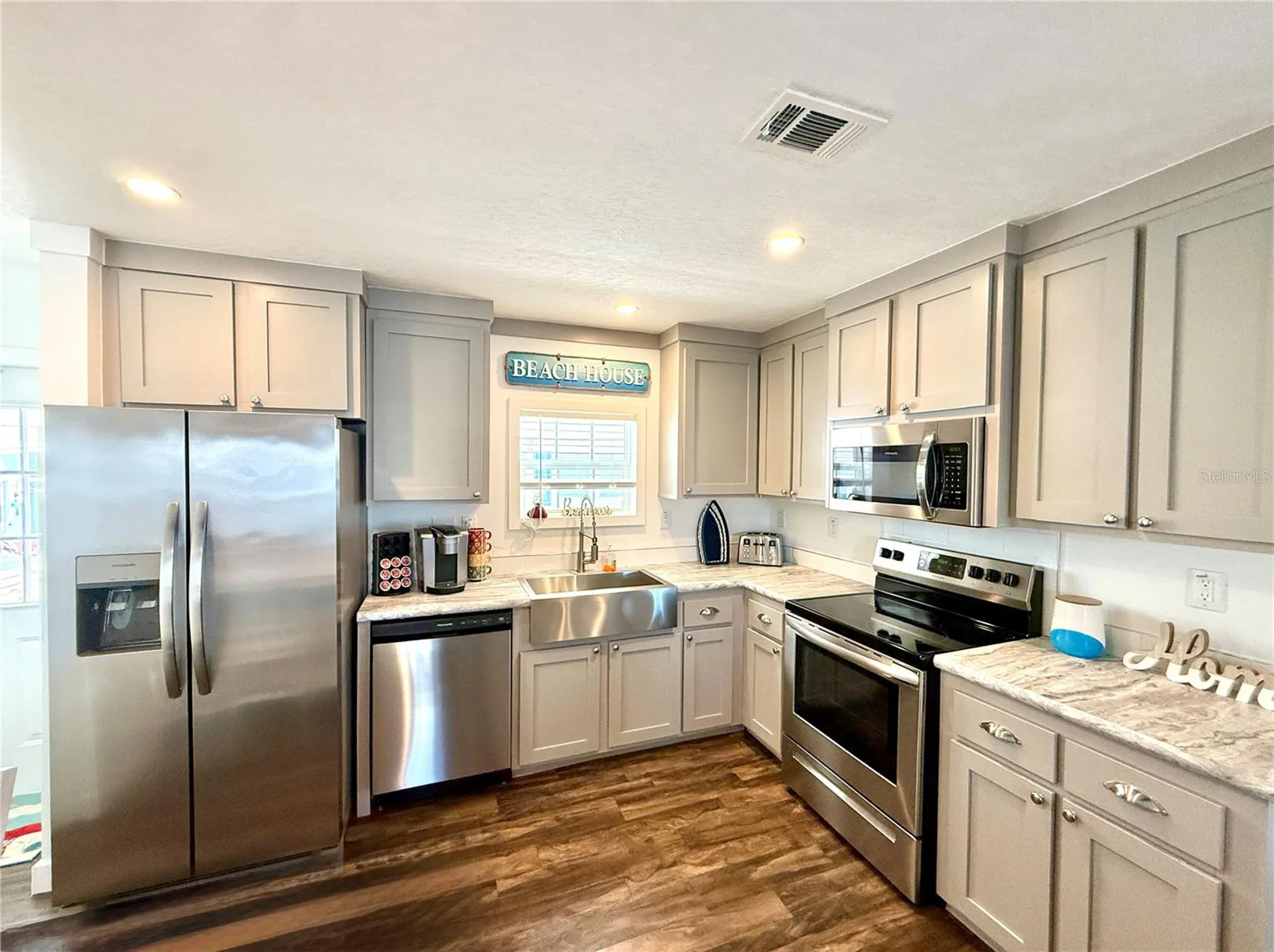 4822 Tri Par Drive Sarasota FL 34234