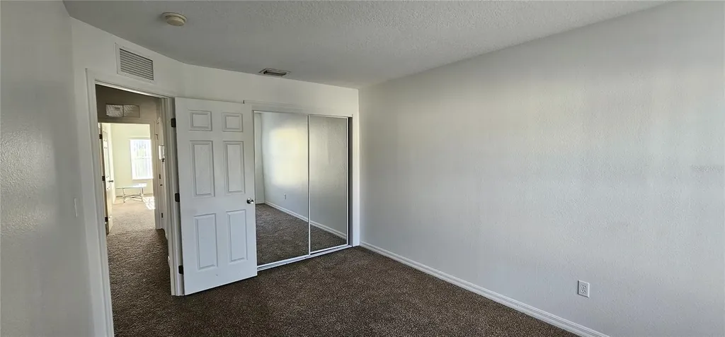 2836 Club Cortile Circle Kissimmee FL 34746