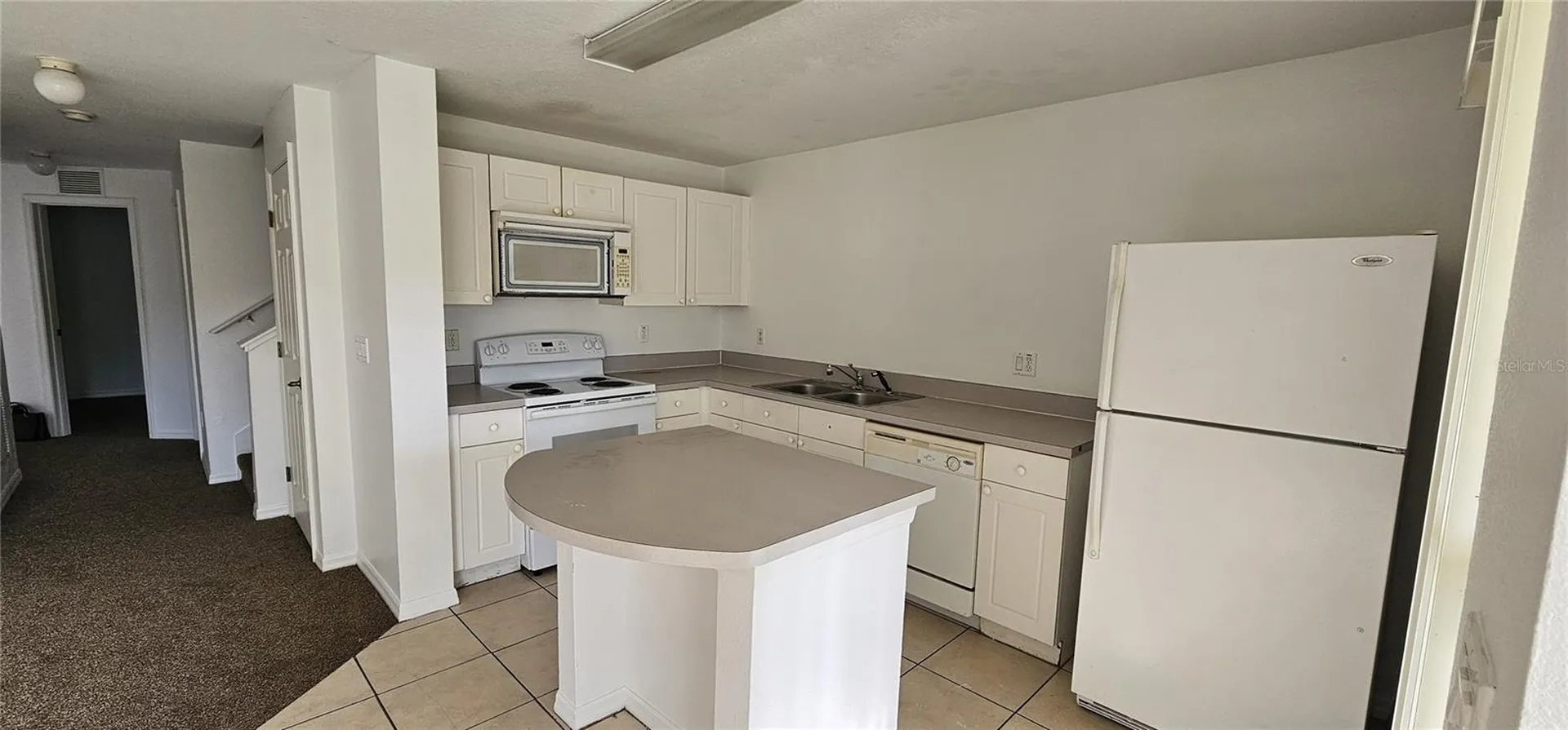 2836 Club Cortile Circle Kissimmee FL 34746