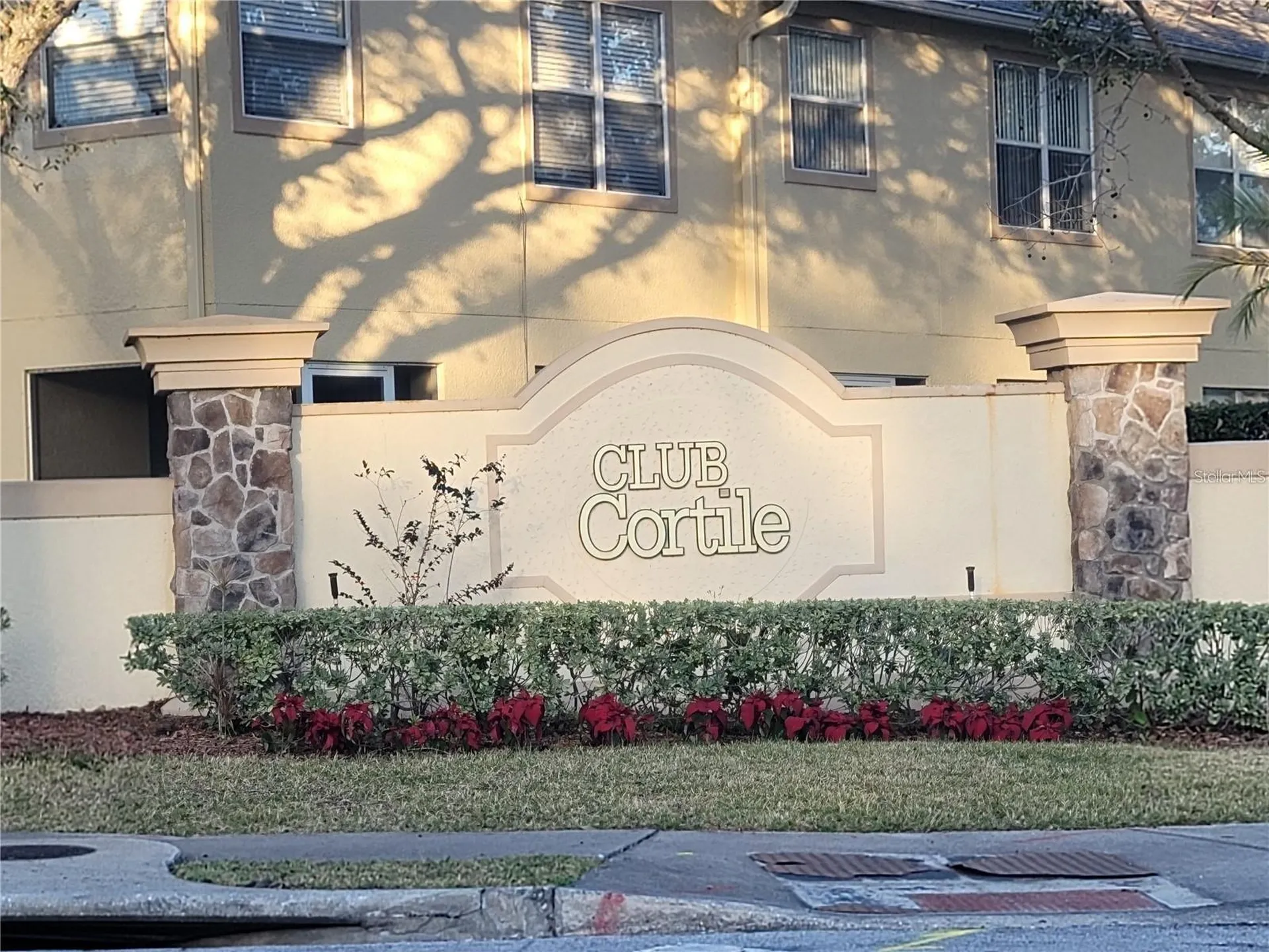 2836 Club Cortile Circle Kissimmee FL 34746