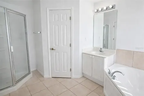 2836 Club Cortile Circle Kissimmee FL 34746