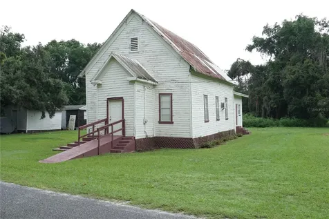 12701 NW 38th Avenue Reddick FL 32686