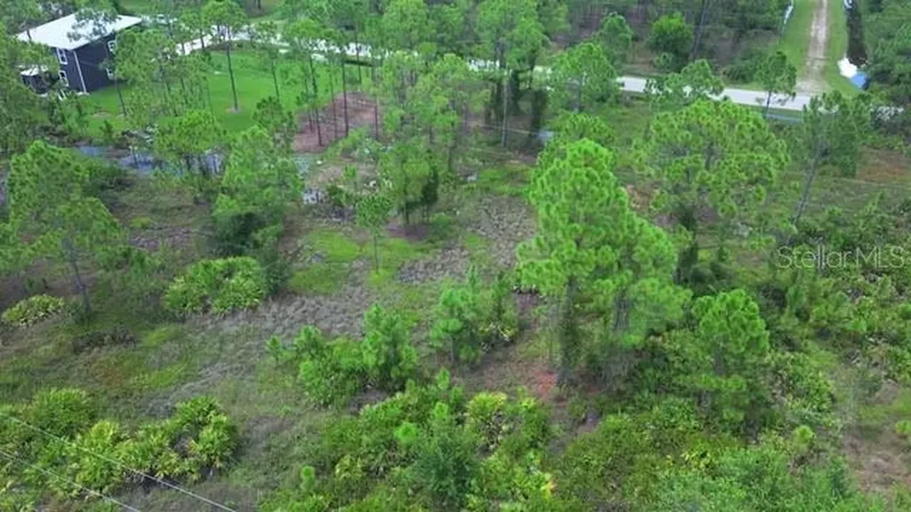 28072 Crestwood Drive Punta Gorda FL 33955