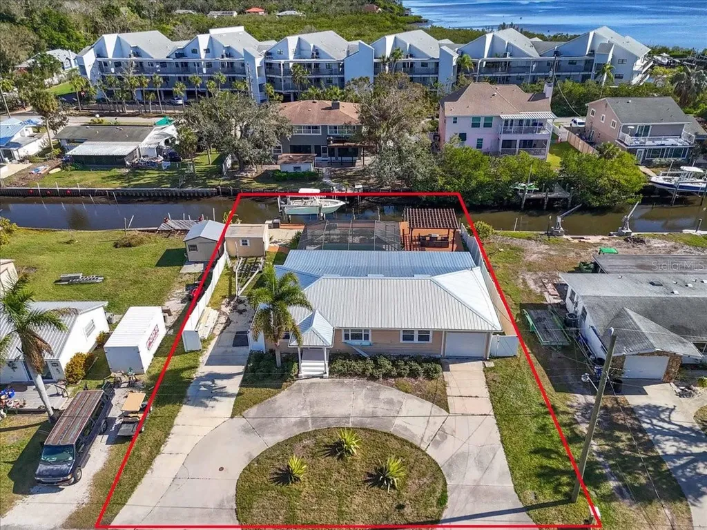 524 Palm Avenue Ellenton FL 34222