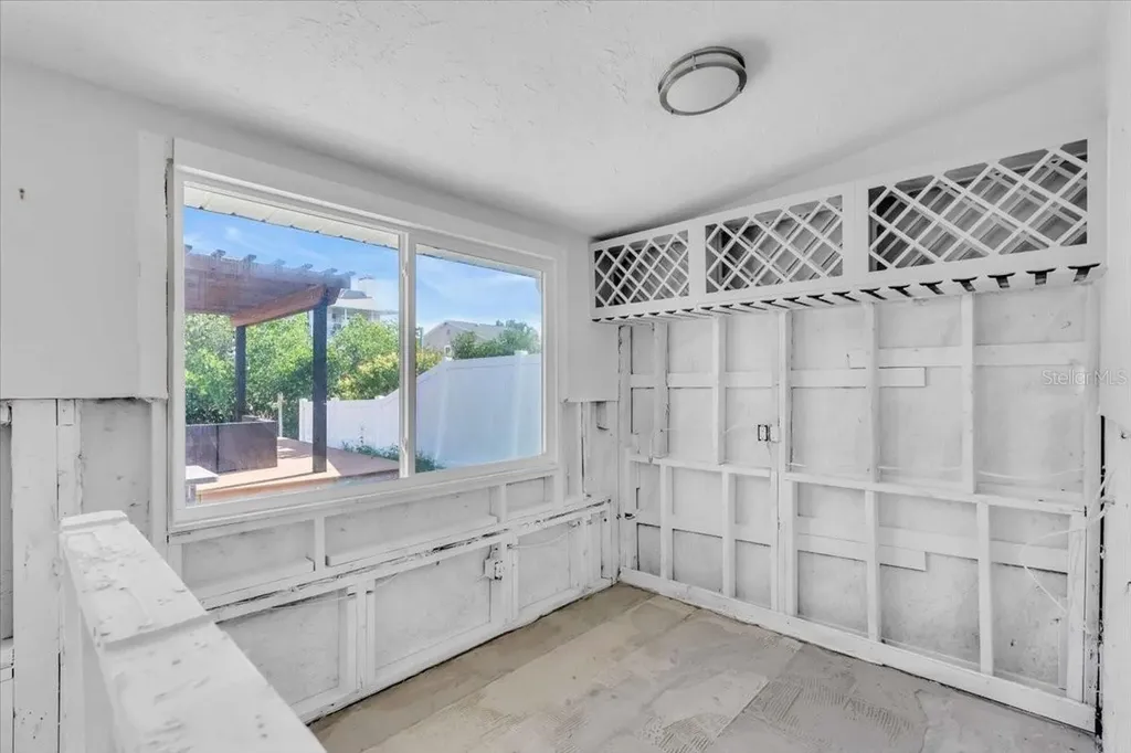 524 Palm Avenue Ellenton FL 34222