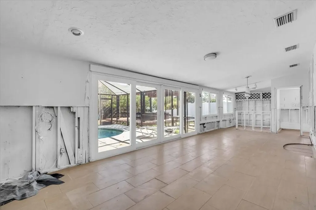 524 Palm Avenue Ellenton FL 34222