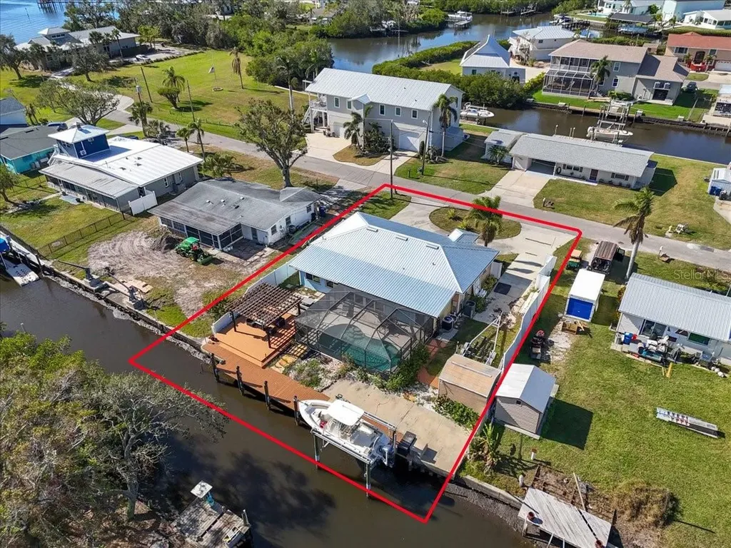 524 Palm Avenue Ellenton FL 34222