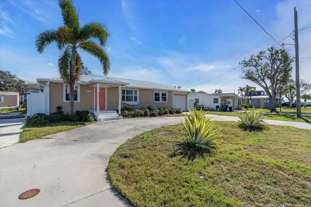 524 Palm Avenue Ellenton FL 34222