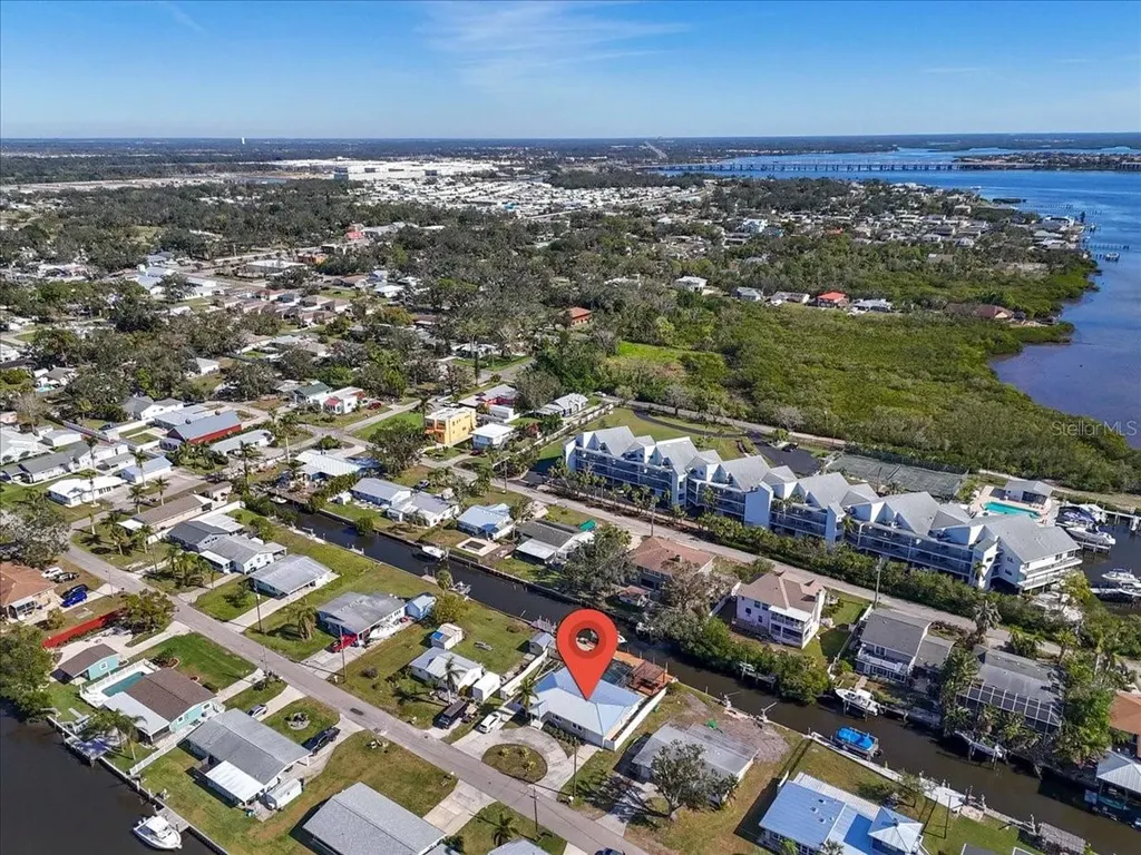 524 Palm Avenue Ellenton FL 34222
