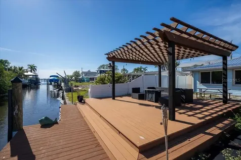 524 Palm Avenue Ellenton FL 34222