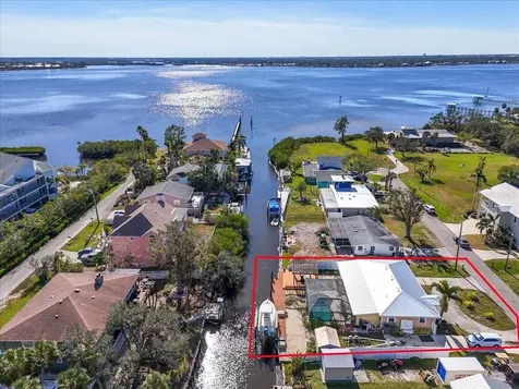 524 Palm Avenue Ellenton FL 34222