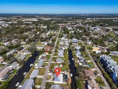 524 Palm Avenue Ellenton FL 34222