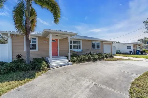 524 Palm Avenue Ellenton FL 34222