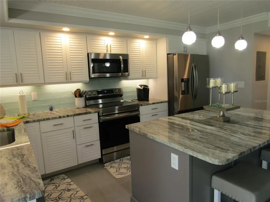 999 Inlet Circle Venice FL 34285