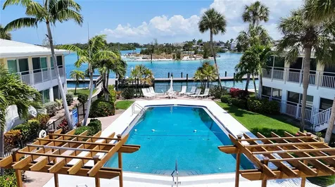 999 Inlet Circle Venice FL 34285