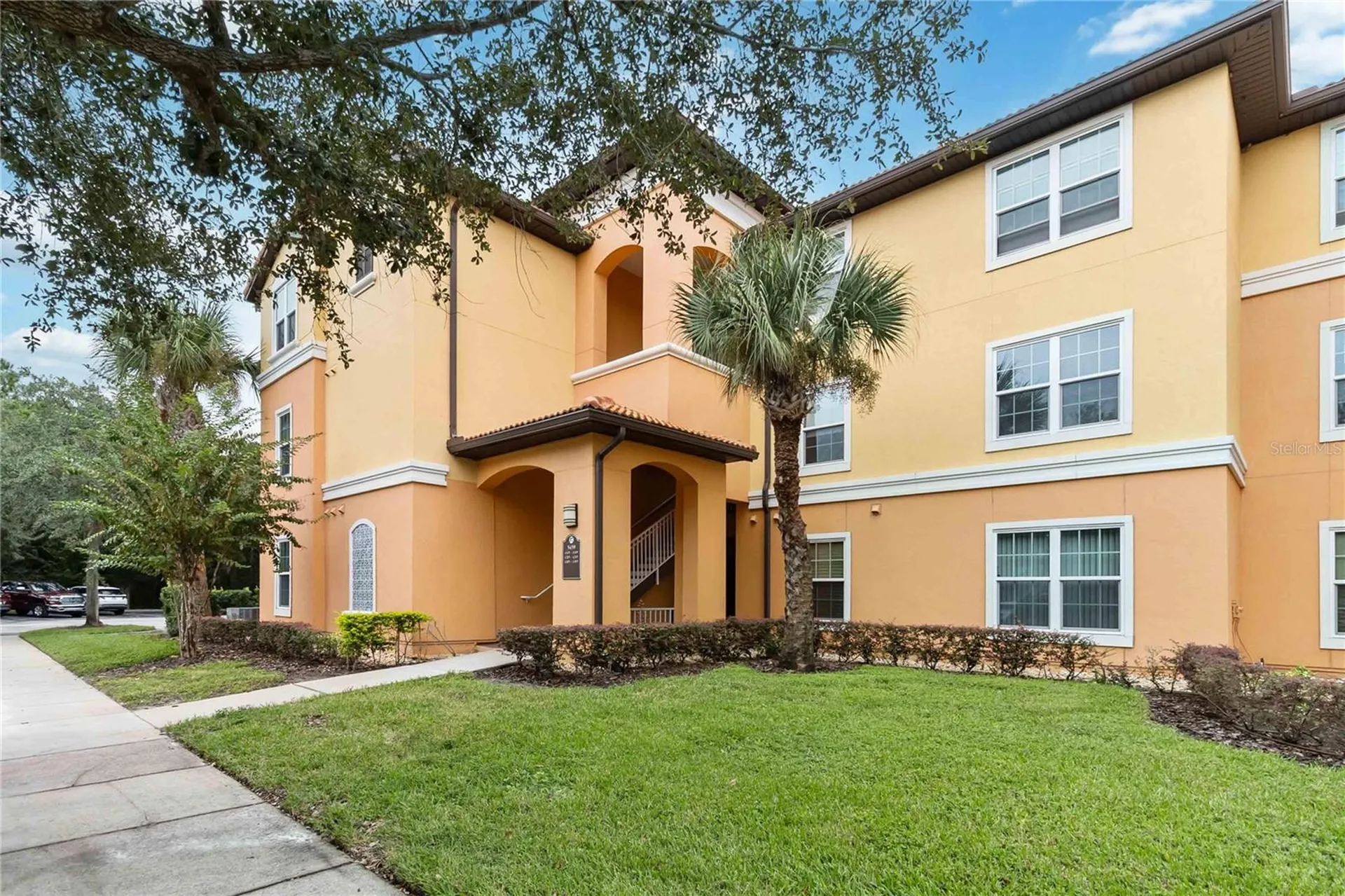 5459 Vineland Road Orlando FL 32811