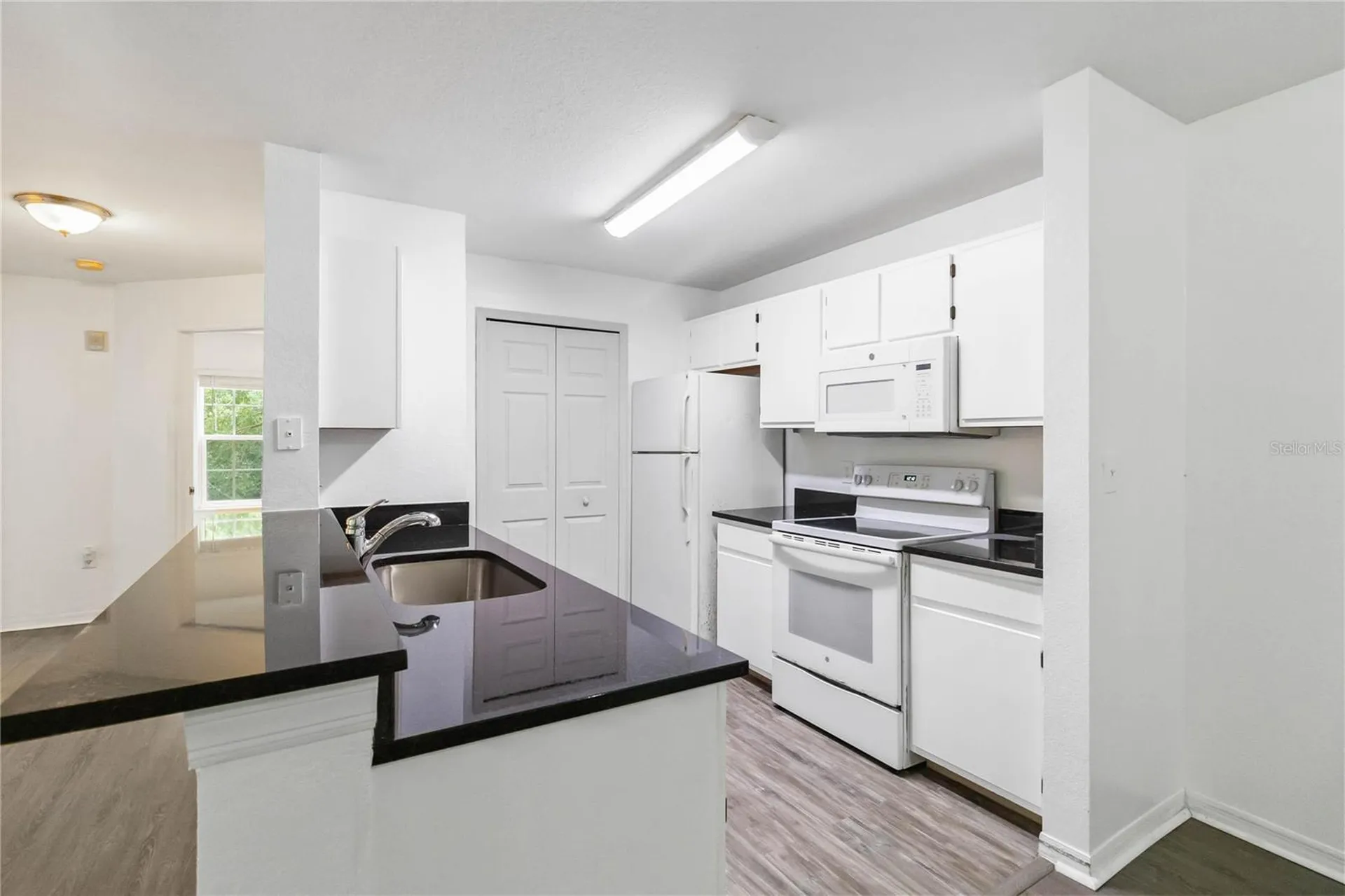 5459 Vineland Road Orlando FL 32811