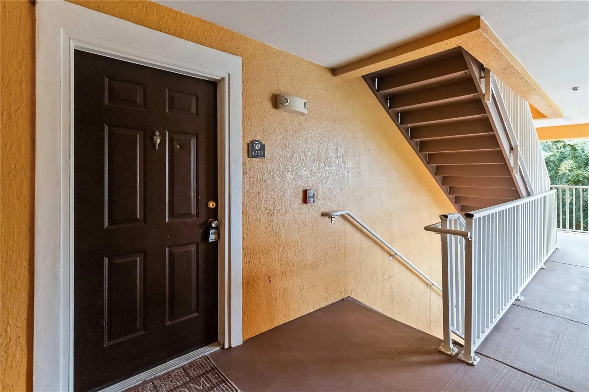 5459 Vineland Road Orlando FL 32811