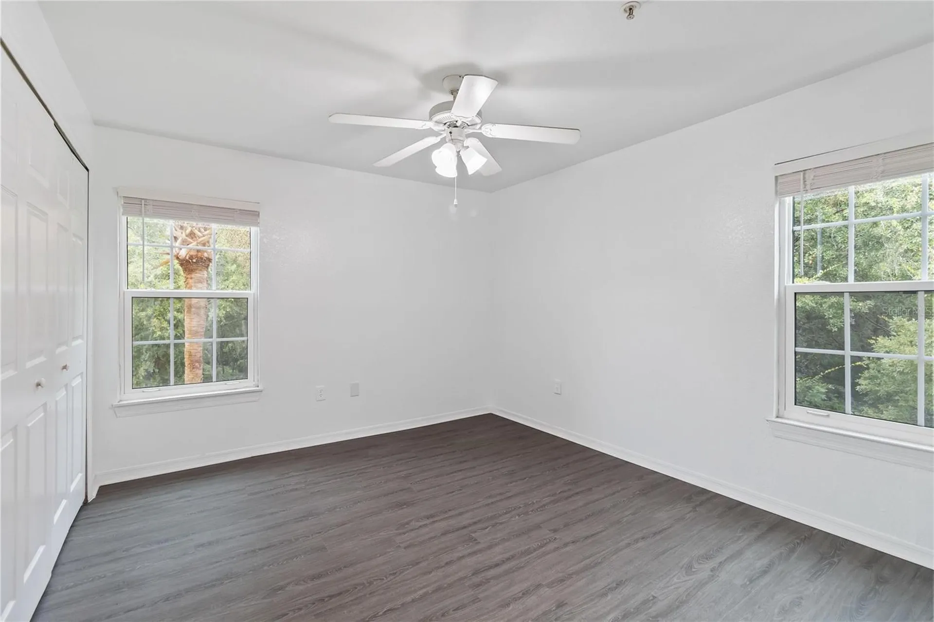 5459 Vineland Road Orlando FL 32811