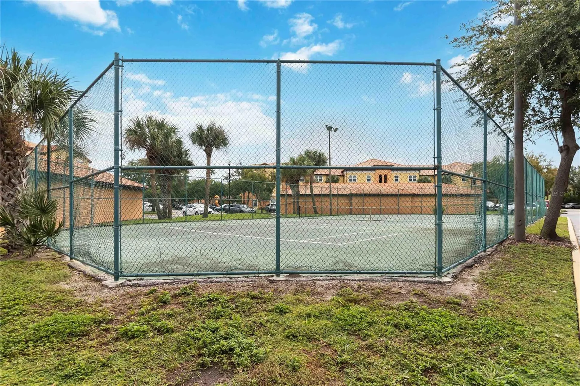 5459 Vineland Road Orlando FL 32811