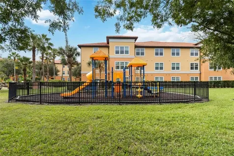 5459 Vineland Road Orlando FL 32811