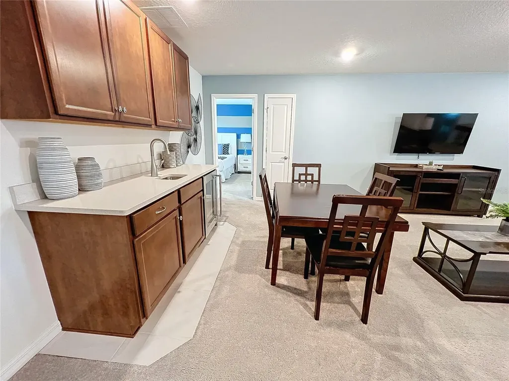 2290 Lelani Circle Davenport FL 33897