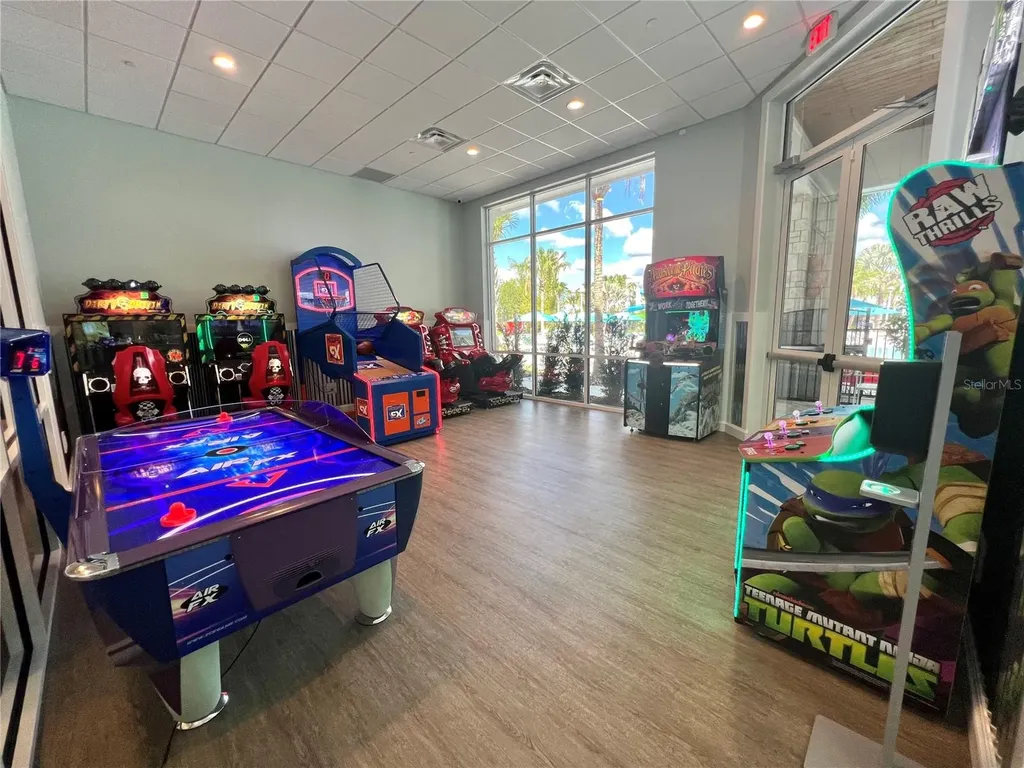 2290 Lelani Circle Davenport FL 33897