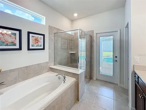 2290 Lelani Circle Davenport FL 33897