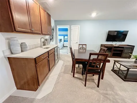 2290 Lelani Circle Davenport FL 33897