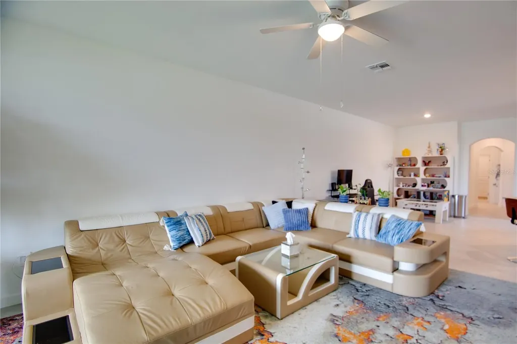 5537 Tidal Breeze Cove Bradenton FL 34211