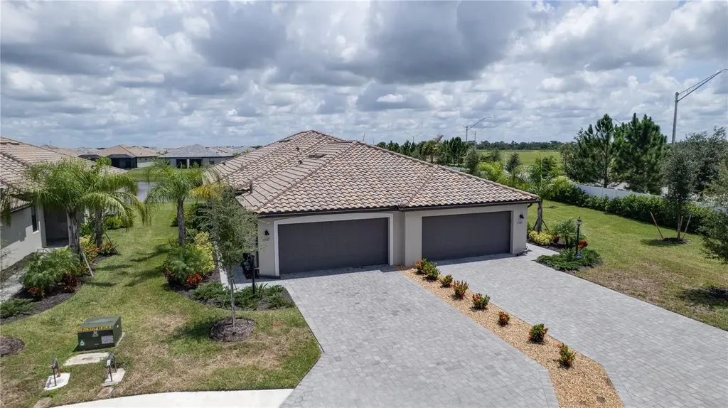 5537 Tidal Breeze Cove Bradenton FL 34211
