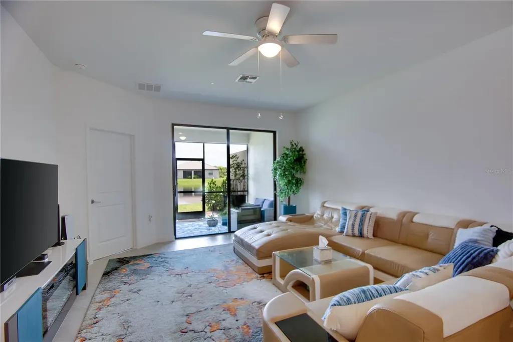 5537 Tidal Breeze Cove Bradenton FL 34211