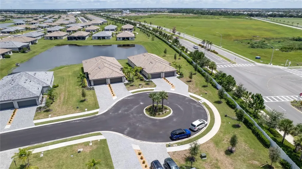 5537 Tidal Breeze Cove Bradenton FL 34211