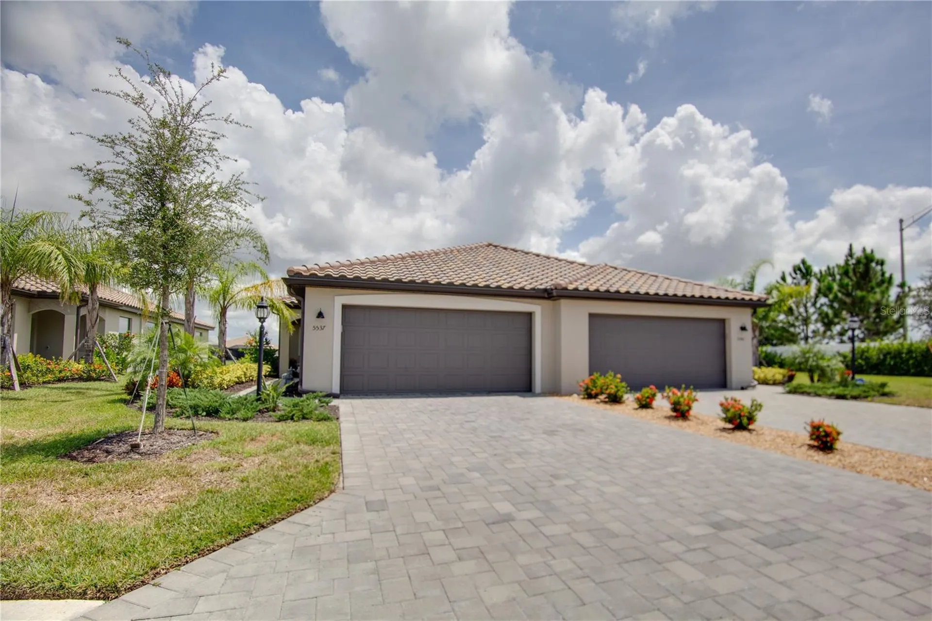 5537 Tidal Breeze Cove Bradenton FL 34211