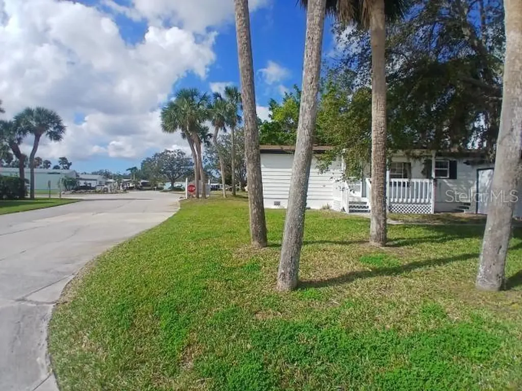 61 Mourningdove Court Ellenton FL 34222