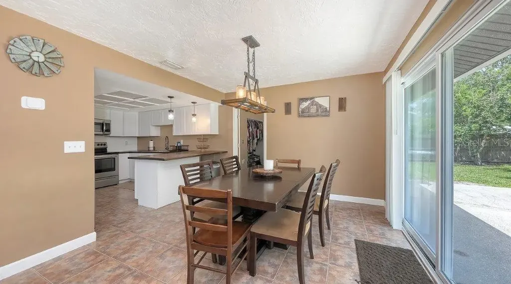 3963 Palau Drive Sarasota FL 34241