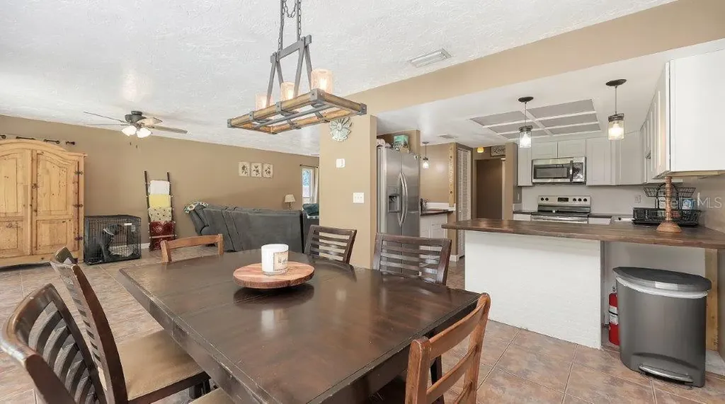 3963 Palau Drive Sarasota FL 34241