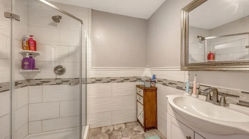 3963 Palau Drive Sarasota FL 34241