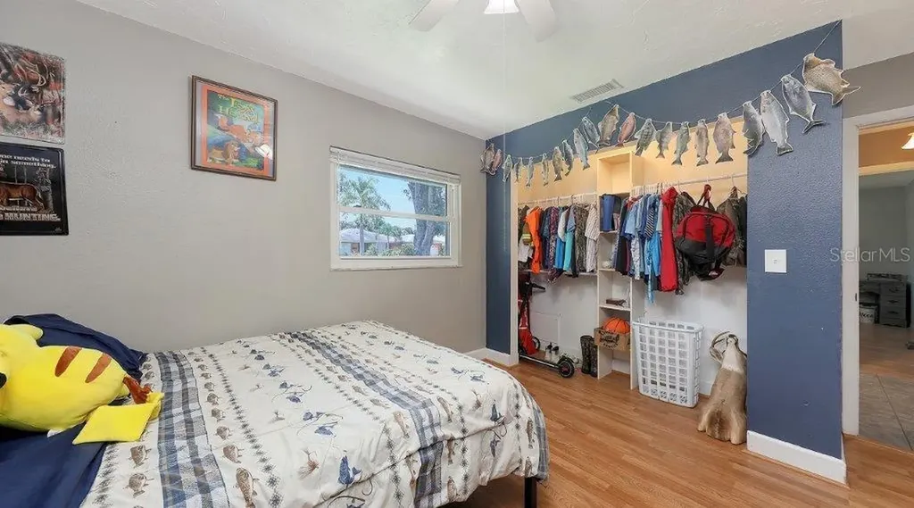 3963 Palau Drive Sarasota FL 34241