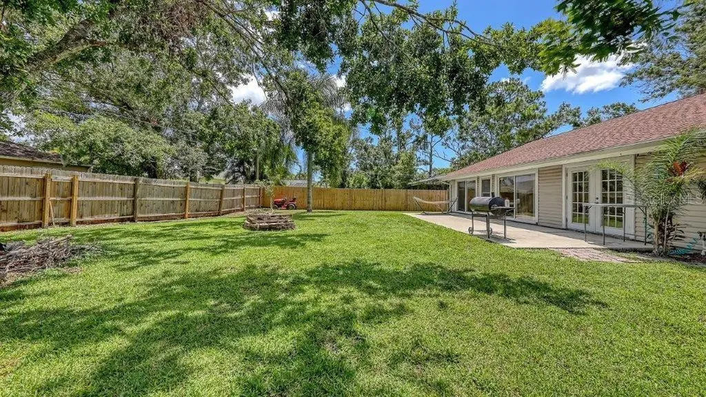3963 Palau Drive Sarasota FL 34241