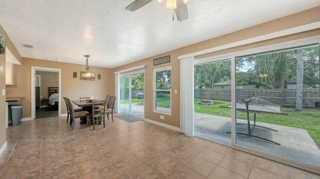 3963 Palau Drive Sarasota FL 34241